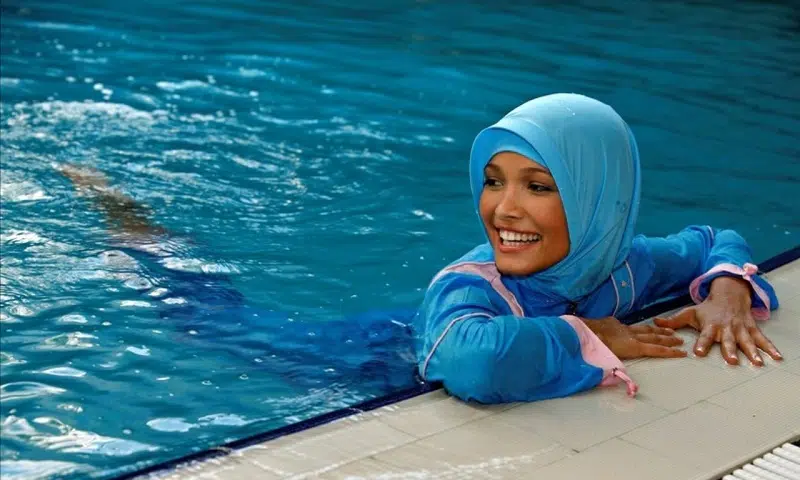 Burkini piscine