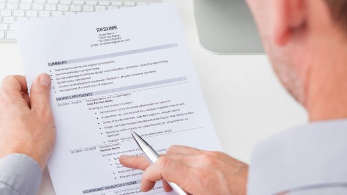 4 conseils pour sortir du lot avec votre CV