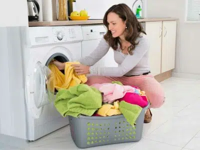 Laver son linge