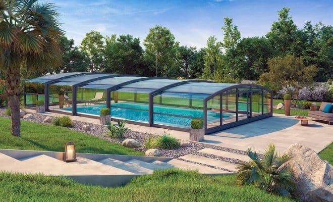 Comment faire le choix d'un abri piscine haut