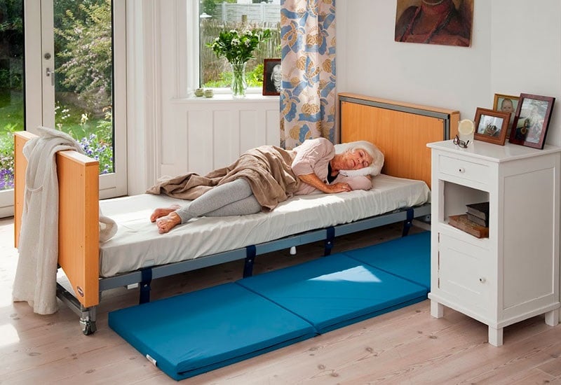 Quel matelas pour un lit médicalisé à domicile