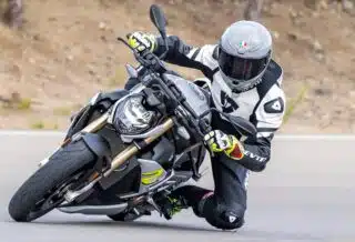 Rétro et sécuritaire : le top des casques intégraux vintage pour motards passionnés