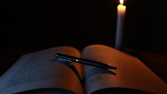 candle-1646765_1280