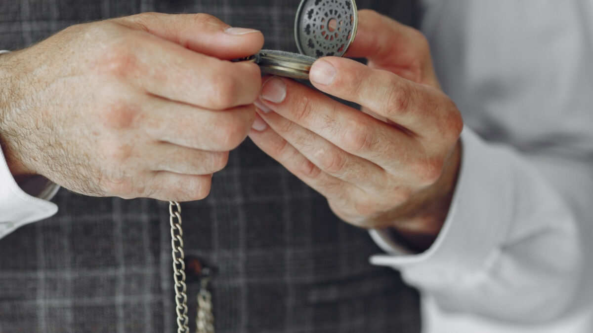 Les montres à gousset : un héritage horloger à préserver et à transmettre !