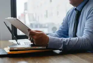 qui-peut-consulter-compte-bancaire