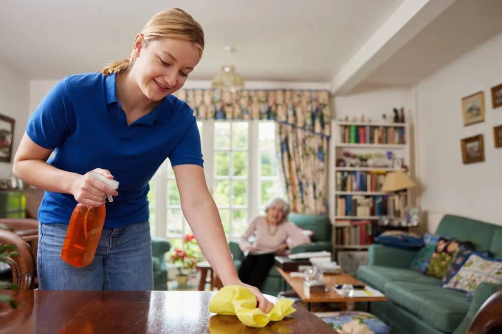 aide à domicile pour les seniors